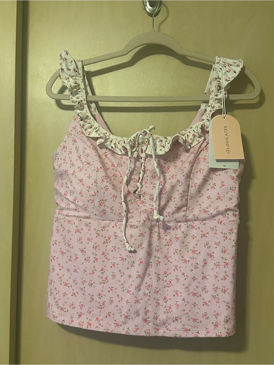 Blogilates Tops - Blogilates Ruffle Lace Up Tank 1X Pink Floral NWT | Removable Pads